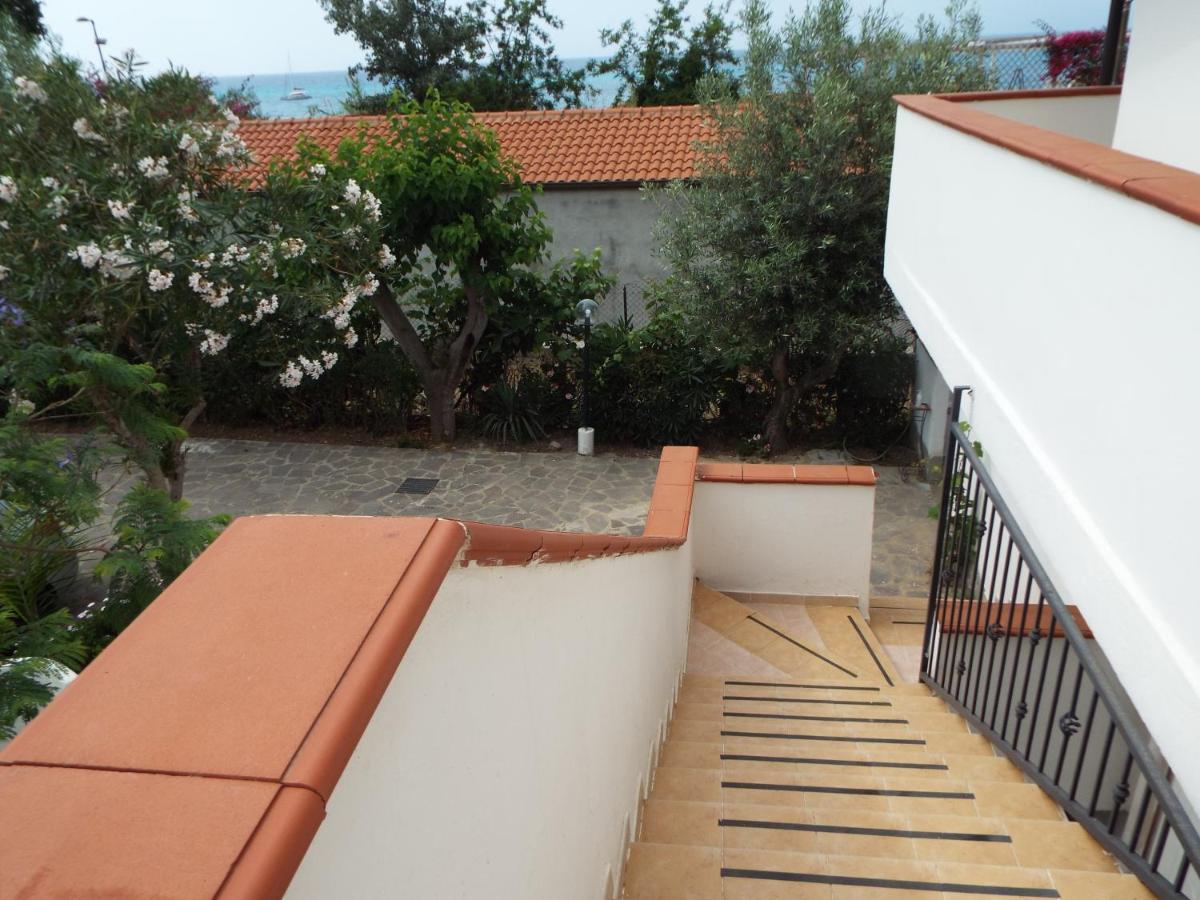 Aparthotel La Grazia Parghelia Exterior foto